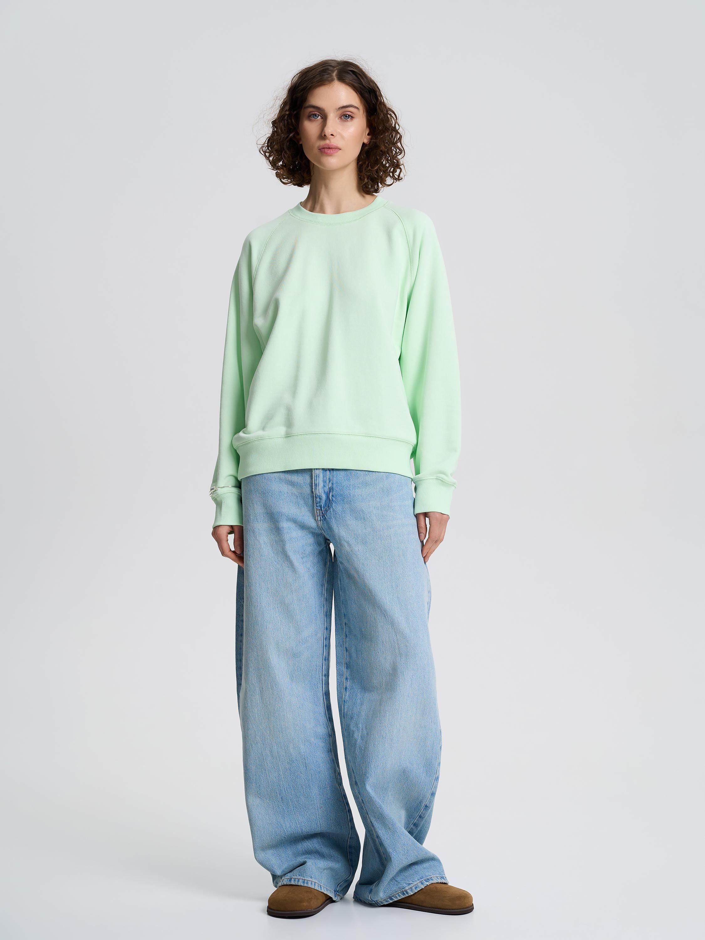 Свитшот-реглан женский укороченный ROZA 231111 L Светло-зеленый (4824005718984) - фото 4 Свитшот-реглан женский укороченный ROZA 231111 L Светло-зеленый (4824005718984) - фото 4