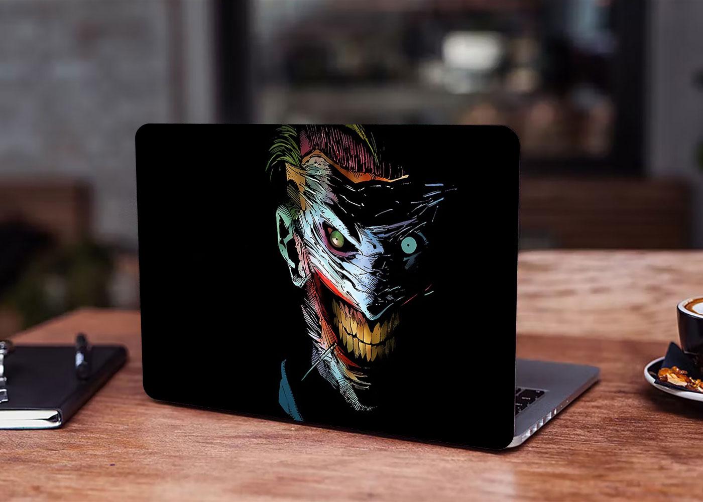 Декоративная наклейка на ноутбук 17,3" Joker smile art 400х260 мм (100433_17)