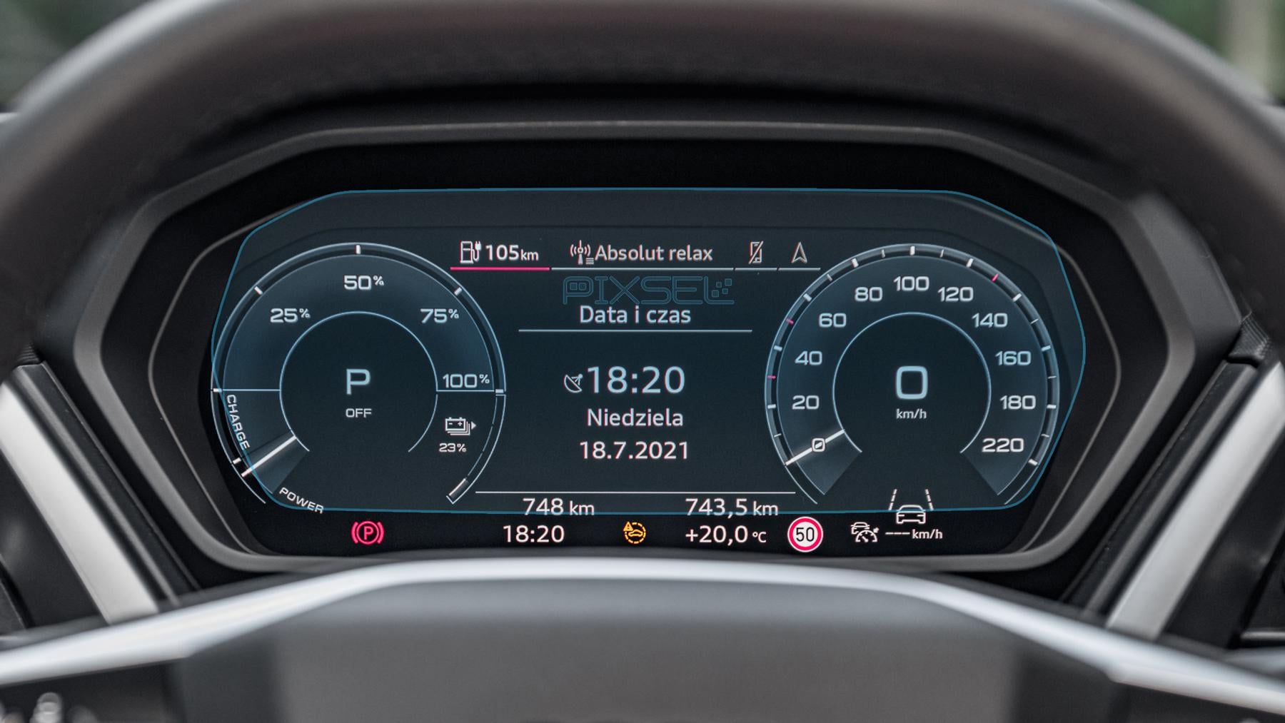 Стекло защитное Pixsel гибридный глянец на приборную панель Audi Q4 e tron 9,9“ 2021