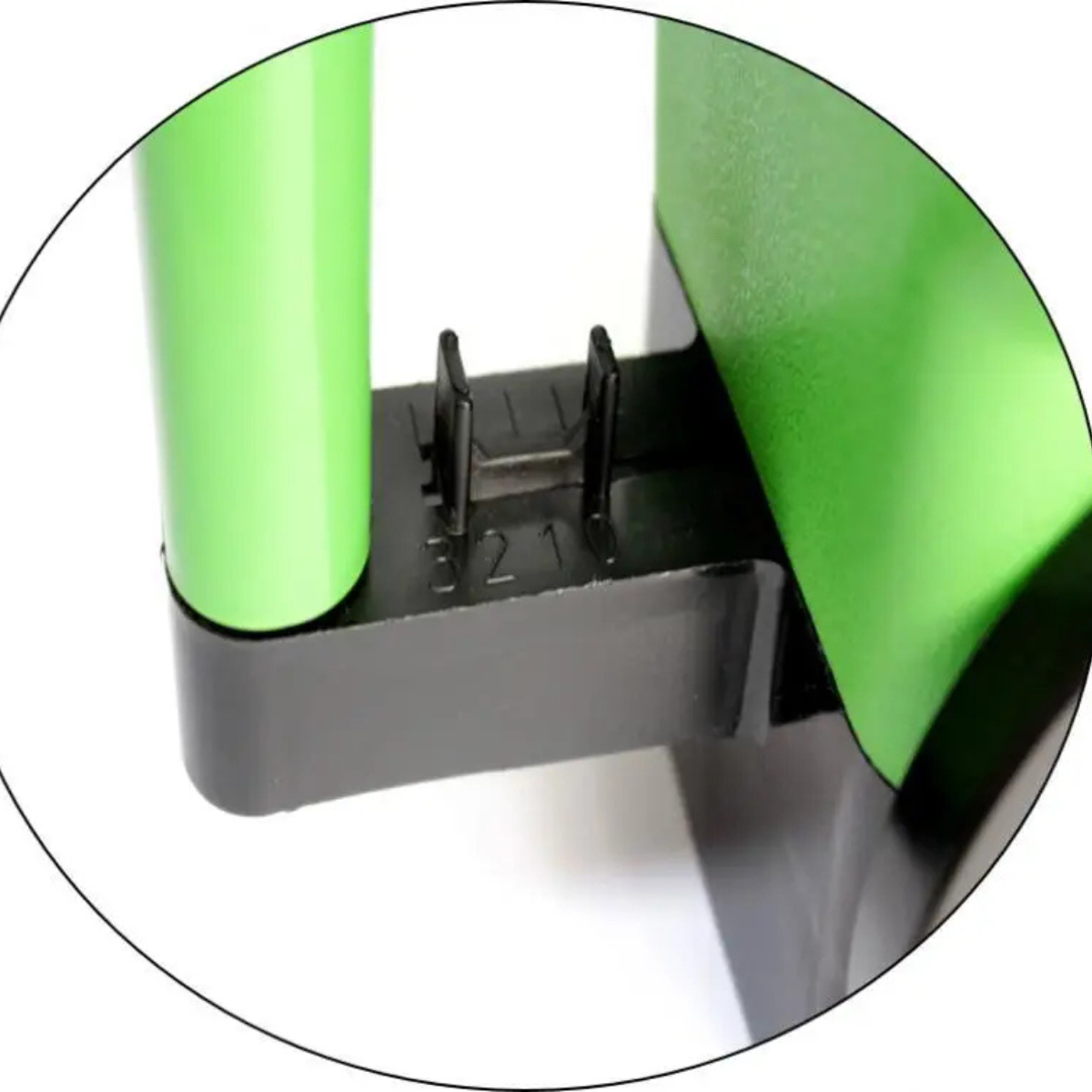 Сеялка для удобрений и семян GardenLine LAR1266 ручная (100836) - фото 3 Сеялка для удобрений и семян GardenLine LAR1266 ручная (100836) - фото 3