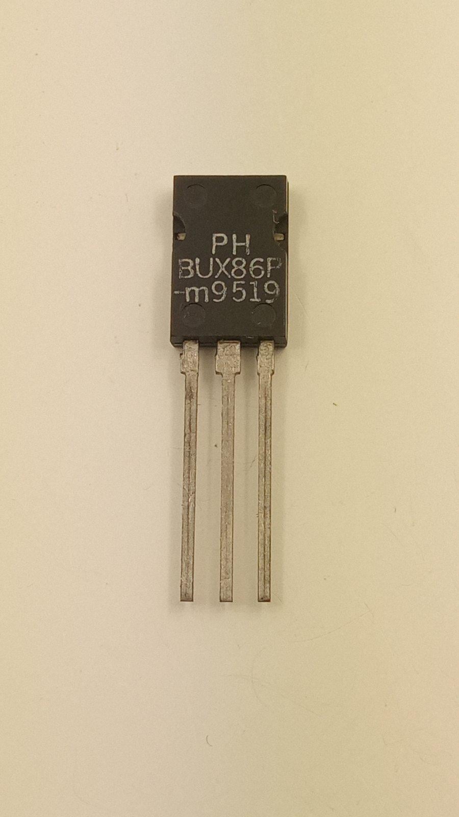 Транзистор BUX86P 800V 0.5A 20W 20MHz SOT-82 (10580)