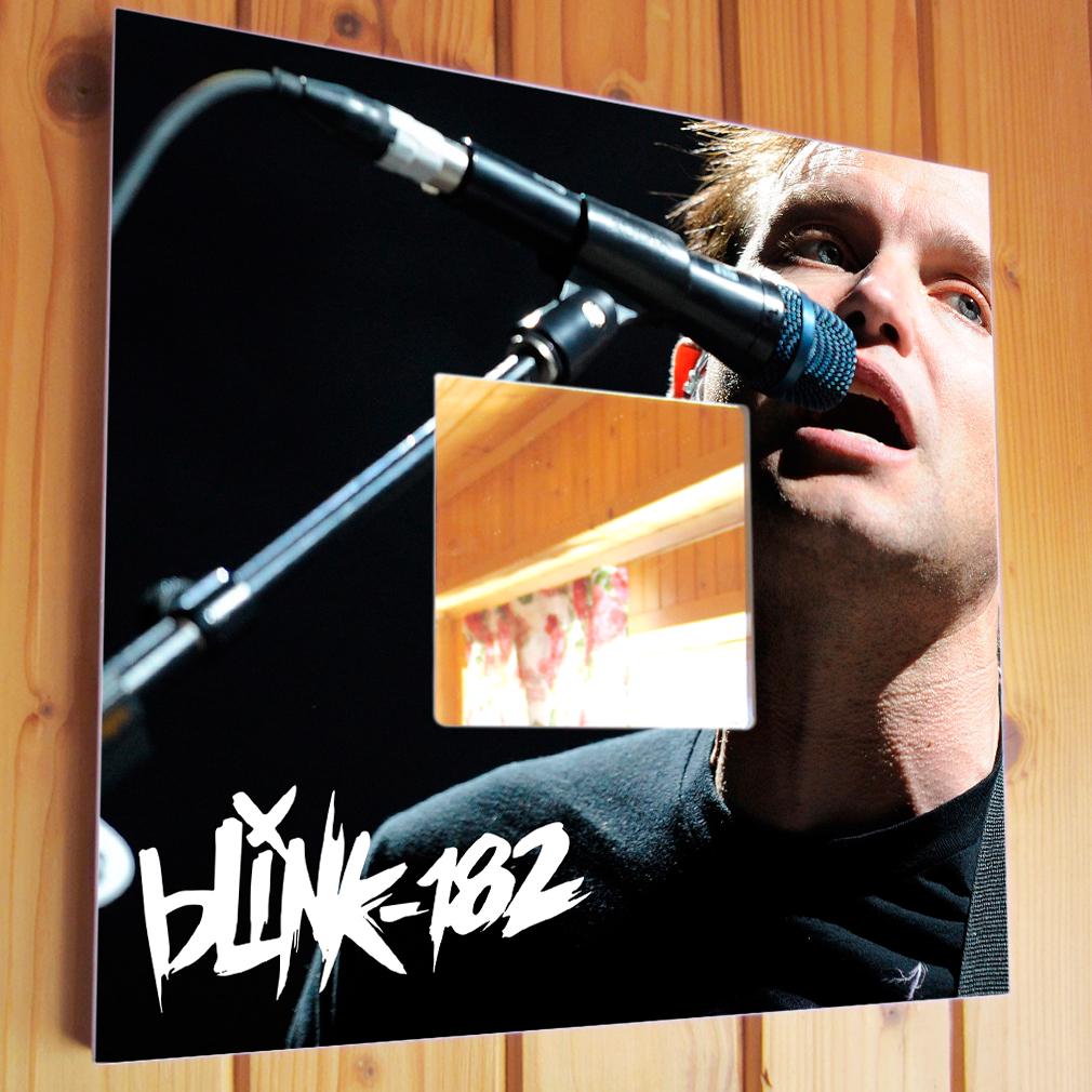 Зеркало декоративное с фото Группа "Blink-182" 260х260 мм (M00918)