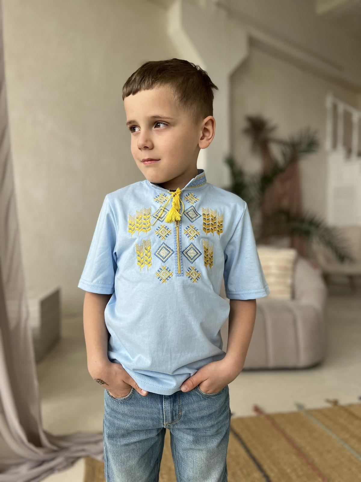 Вишиванка для хлопчика з коротким рукавом (5152/122) Вишиванка для хлопчика з коротким рукавом (5152/122)