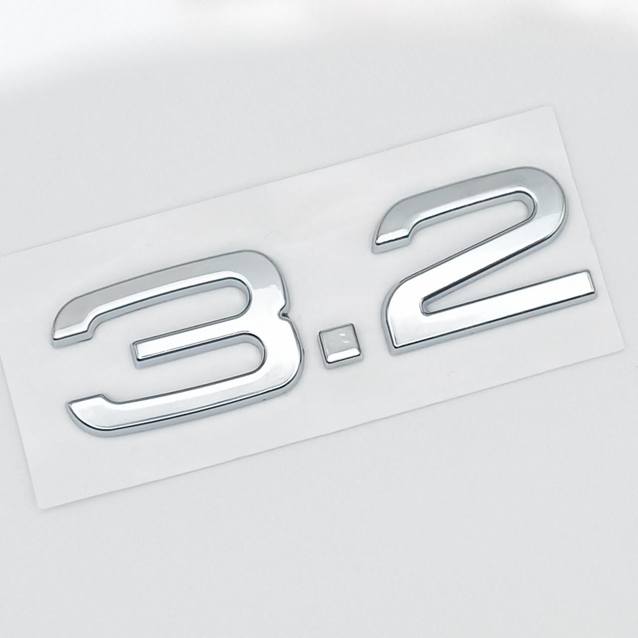 Эмблема надпись 3,2 Audi ABS 7,7х2,3 см Хром глянцевый (2952451917)