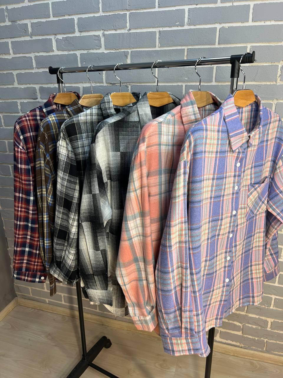 Рубашка женская Baoyu 225 клетчатая оверсайз фланель удлиненная спинка OS Сиреневый (2608) - фото 5 Рубашка женская Baoyu 225 клетчатая оверсайз фланель удлиненная спинка OS Сиреневый (2608) - фото 5