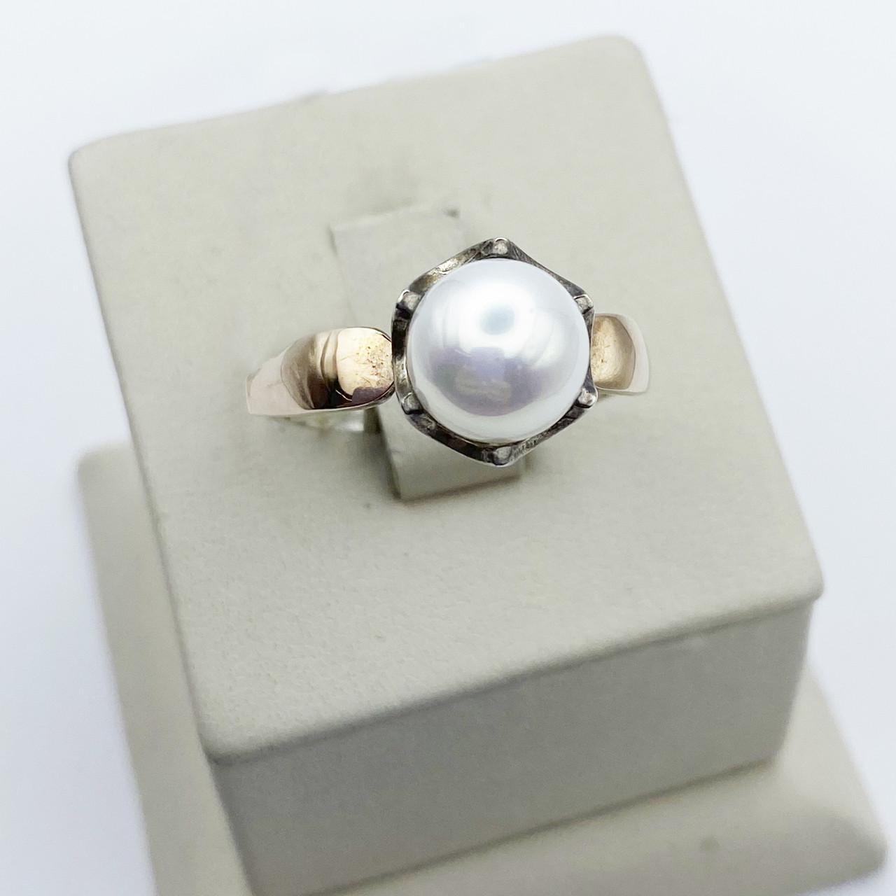 Каблучка срібна з перлами р. 17,5 4,09 г (1989703562)