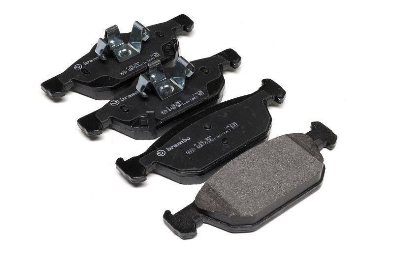 Тормозные колодки дисковые BREMBO для Honda Accord передние (P 28 044)