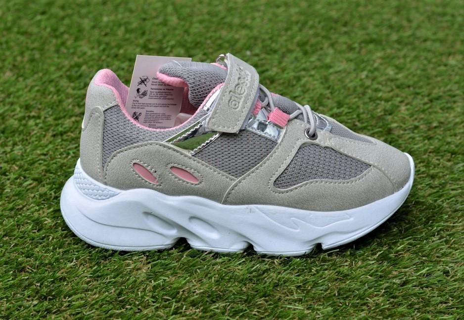Кроссовки детские Yeezy boost 700 для девочки р. 31 Серый (11117124)