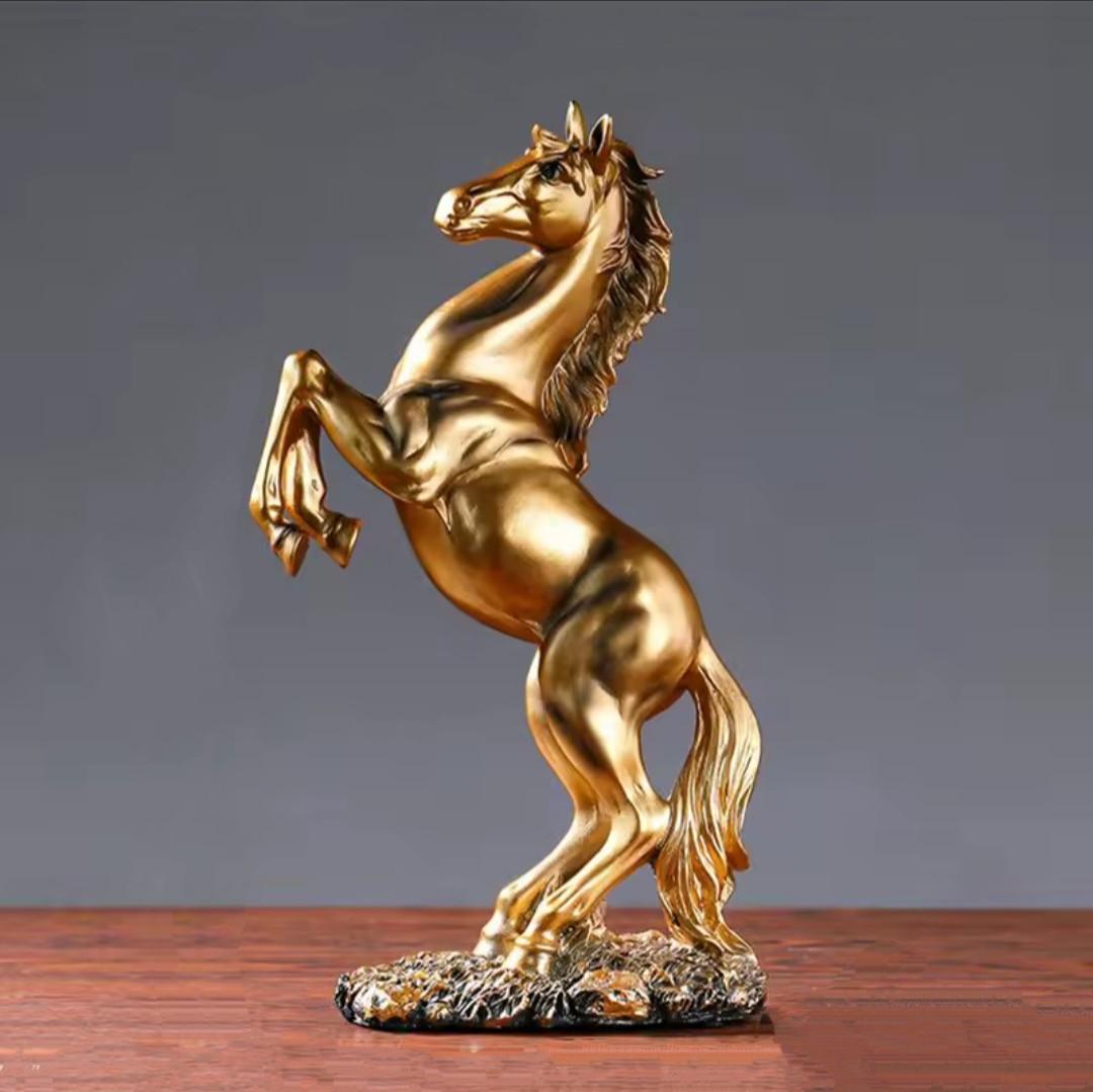Статуетка Кінь 31х18х8 см Золотий (2530941858)