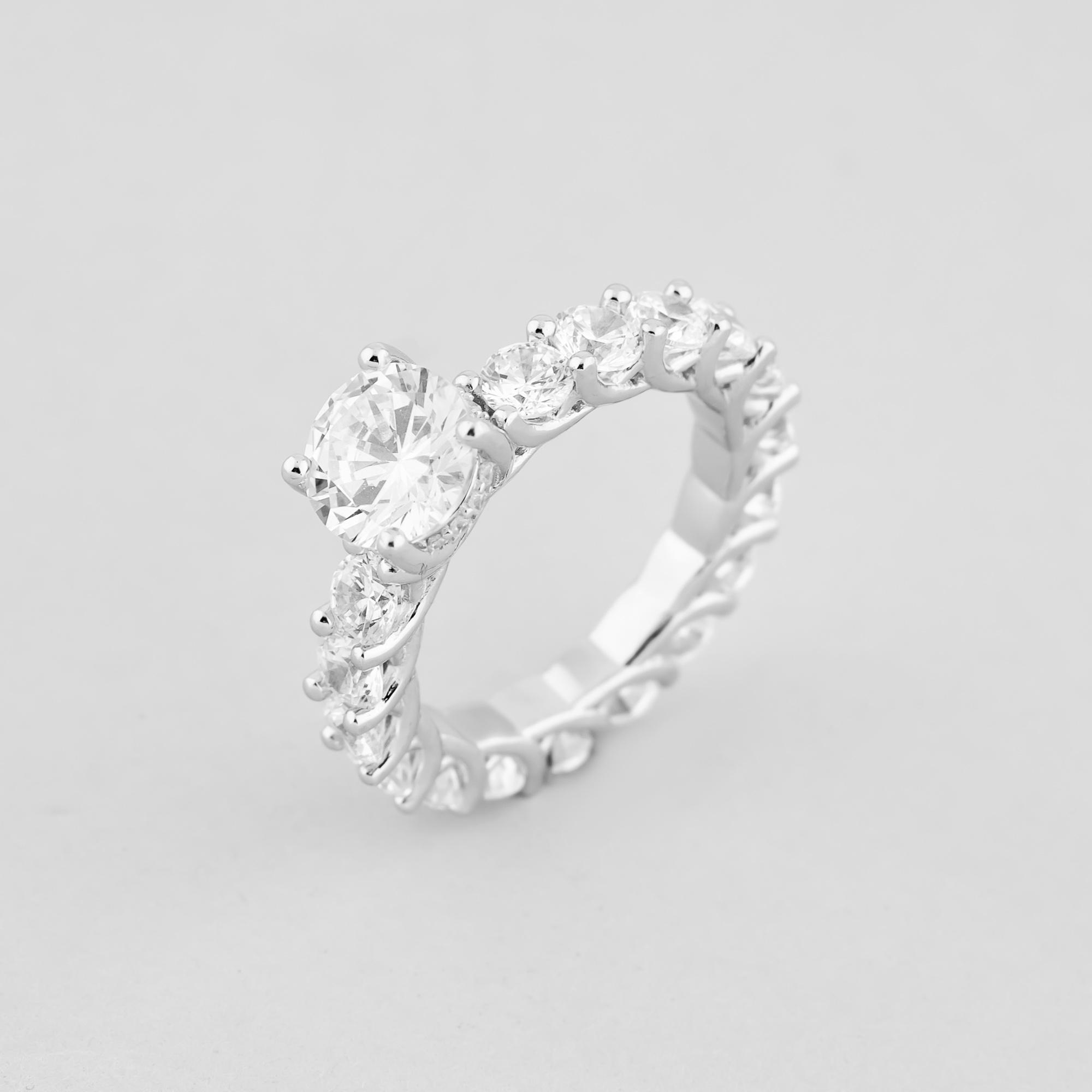 Серебряное кольцо Minimal Роскошь р. 17 (14741)