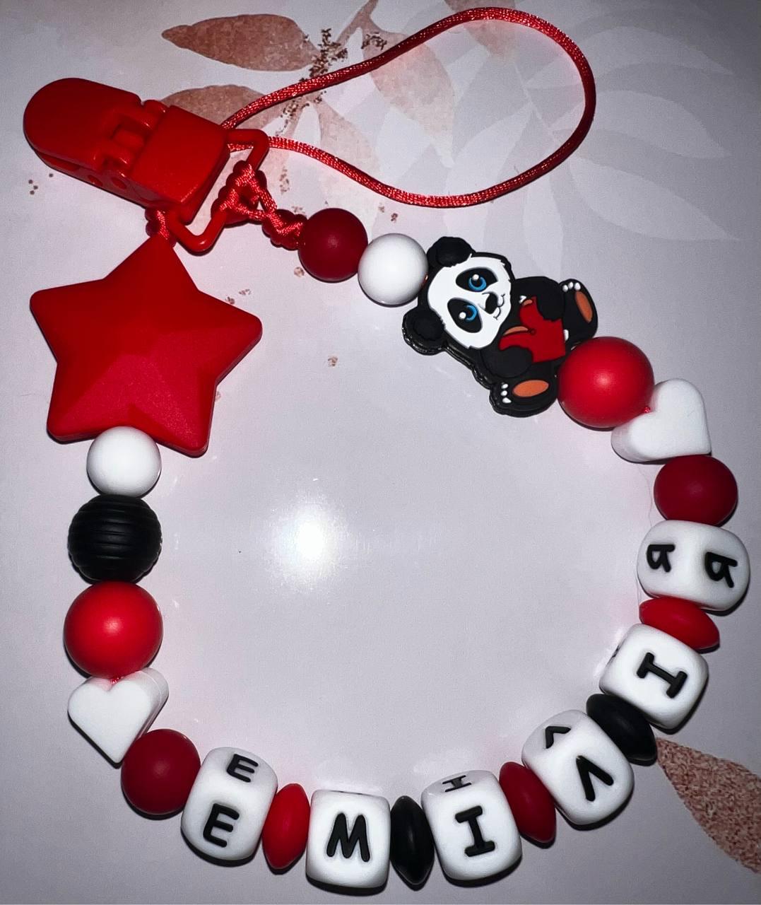 Тримач для пустушки іменний силіконовий Панда 100 Червоний (2741680500)