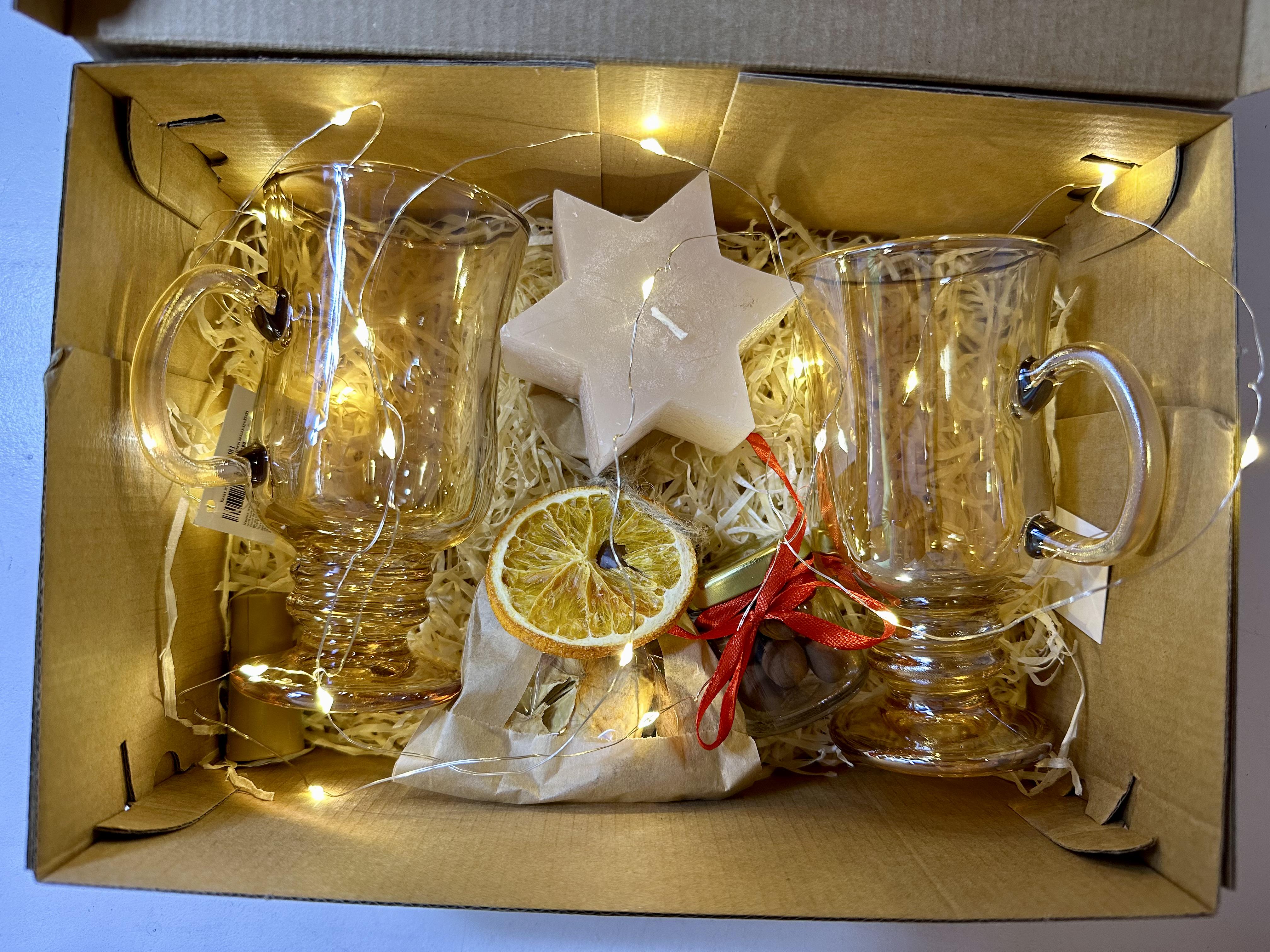 Набір подарунковий для романтичного глінтвейну зі смаколиками (13530751) - фото 5 Набір подарунковий для романтичного глінтвейну зі смаколиками (13530751) - фото 5