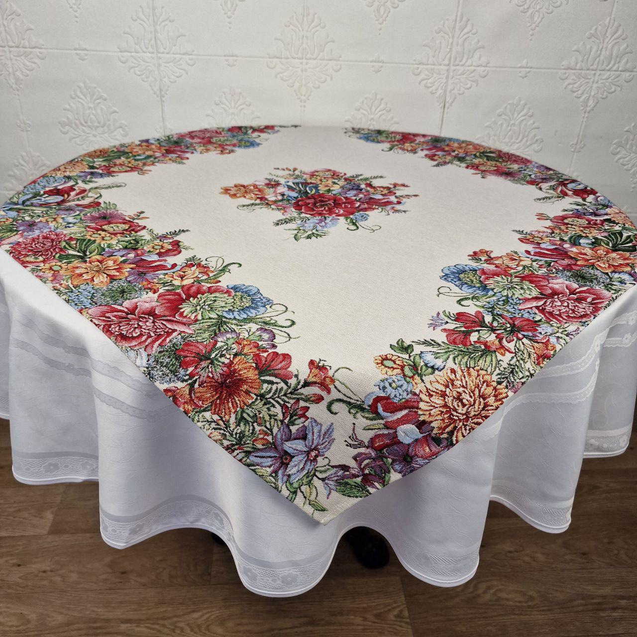 Скатерть квадратная гобеленовая Milano cod 79 100x100 см (CN40118)