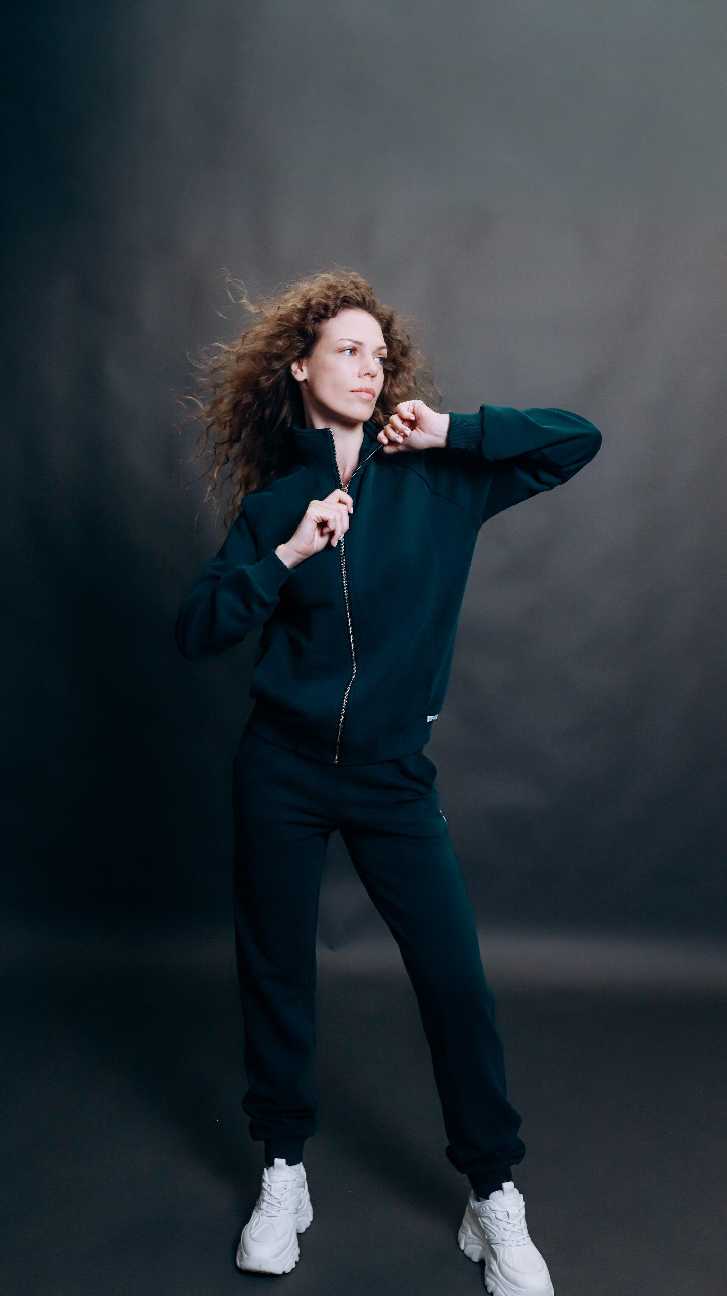 Костюм жіночий Lookeriya олімпійка та джогери тринитка XL Малахіт (31777910)