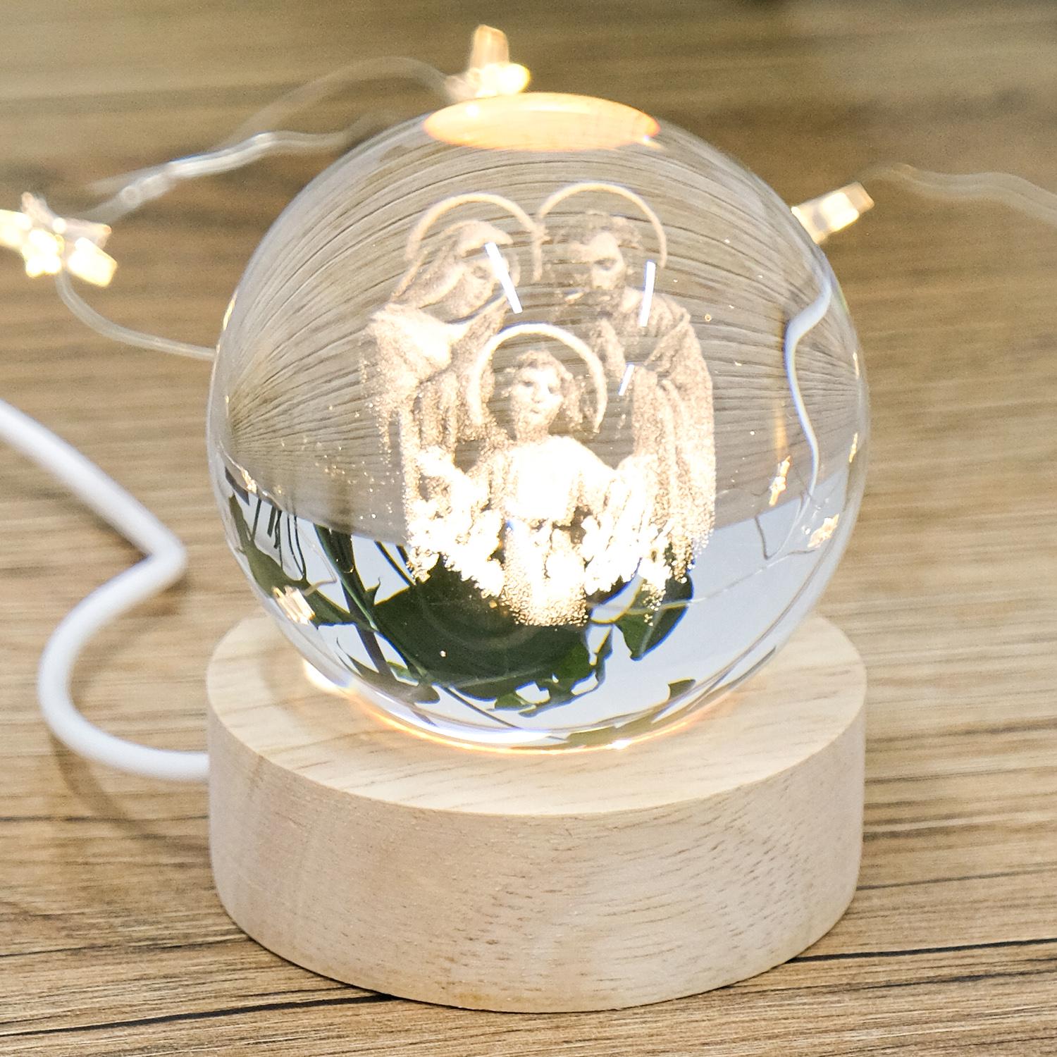 Кристалл 3D Гранд Презент Святое Семейство с LED подсветкой на деревянной подставке USB 7,5х6,5 см (MH-Q0198-4-6D)