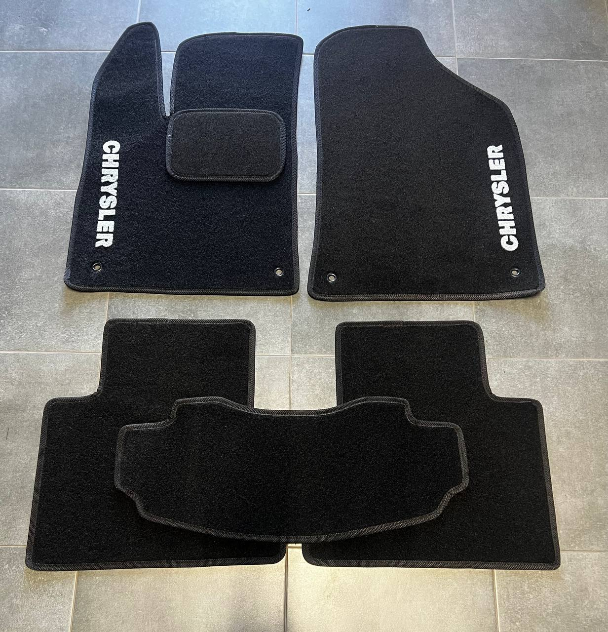 Коврики автомобильные ворсовые в салон для Chrysler 200 2014-17