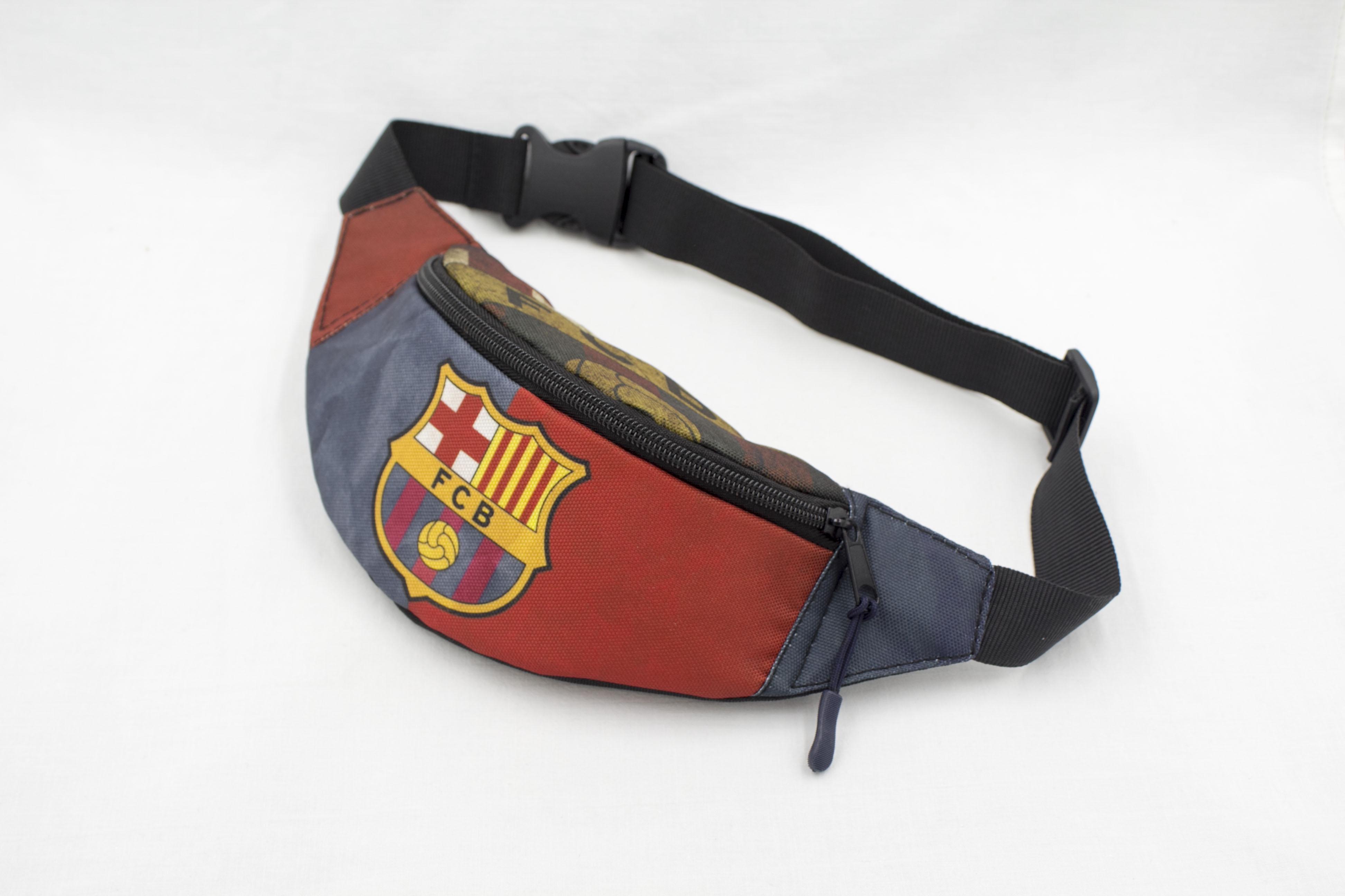 Бананка дитяча з регулюючим ремінцем для хлопчика ФК Барселона (Д-020) Бананка дитяча з регулюючим ремінцем для хлопчика ФК Барселона (Д-020)