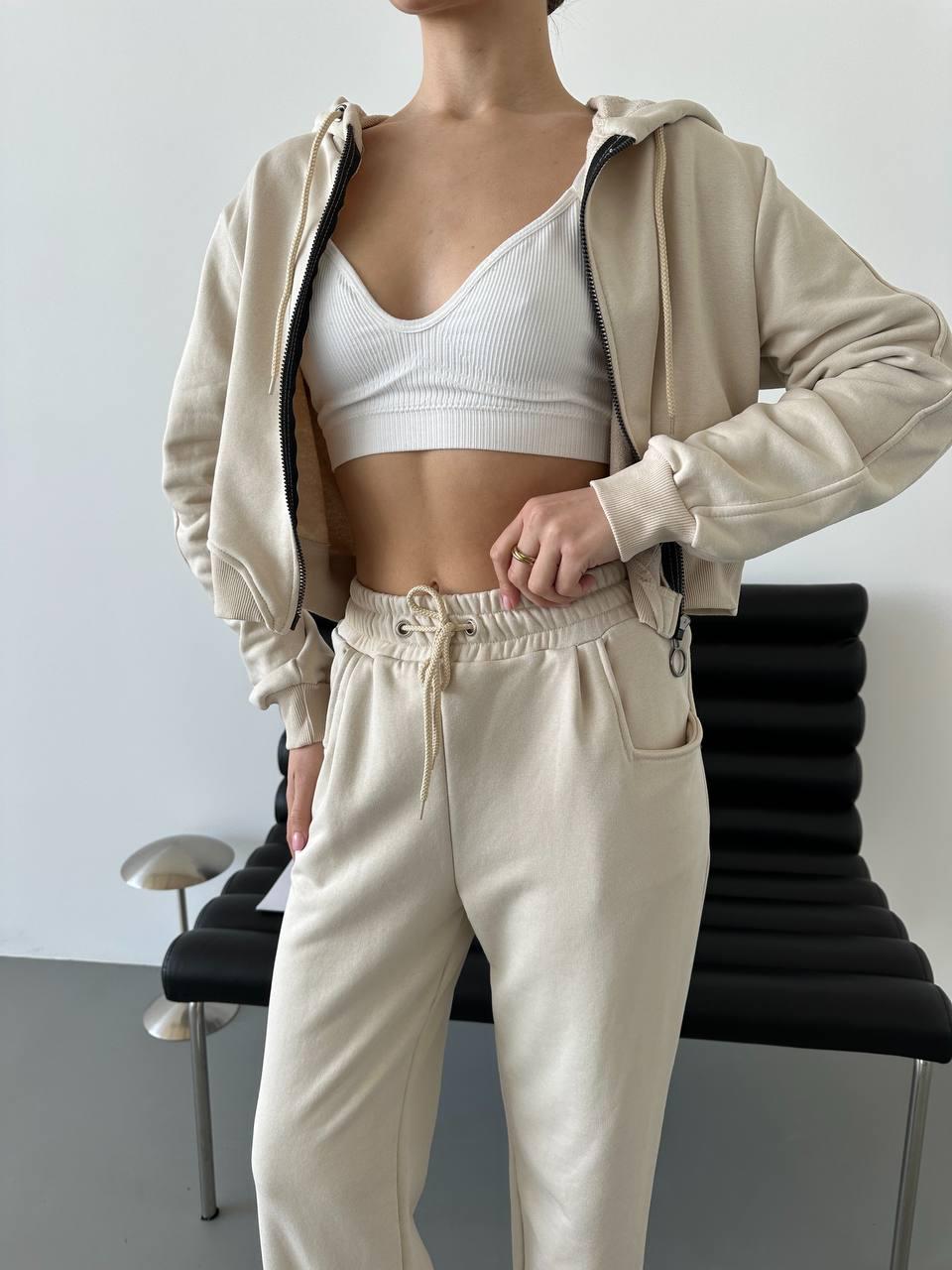 Костюм двойка женский петля р. 42-44 Молочный (С1513-716/В) - фото 6 Костюм двойка женский петля р. 42-44 Молочный (С1513-716/В) - фото 6