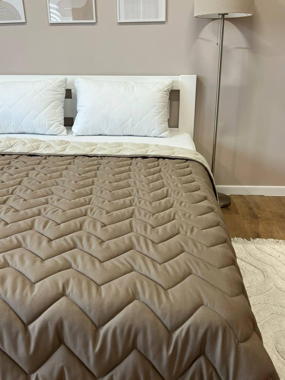 Одеяло стеганное антиаллергенное микрофибра двуспальное 180x210 см Коричневый (Д-al-lito25-002-02) - фото 2 Одеяло стеганное антиаллергенное микрофибра двуспальное 180x210 см Коричневый (Д-al-lito25-002-02) - фото 2