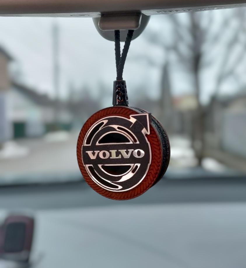 Ароматизатор-подвеска для авто Volvo с эффектом переливания (2096377968)