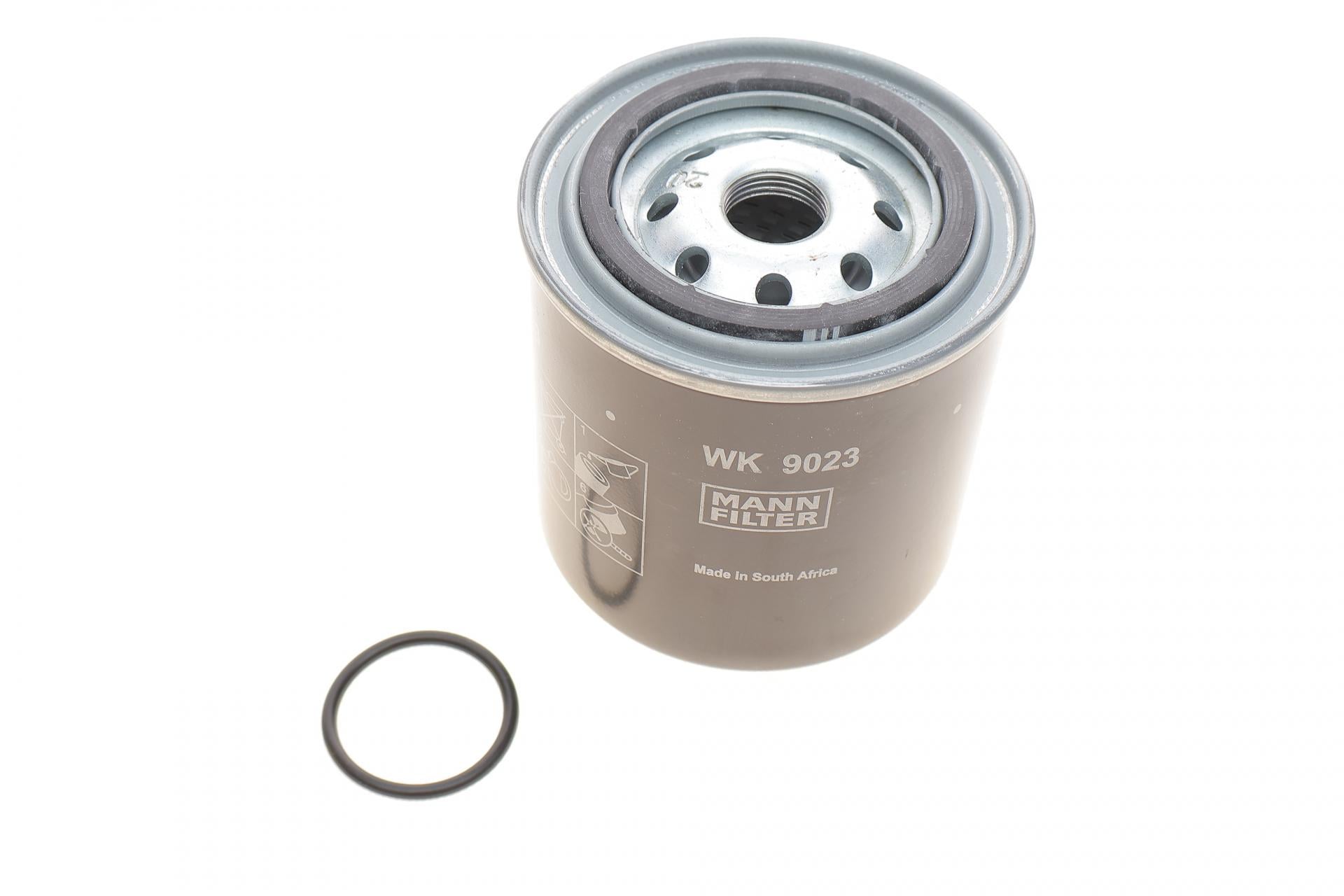 Фильтр топливный Mann-Filter для Mitsubishi L200 2,5DI-D 05- (WK 9023 Z)