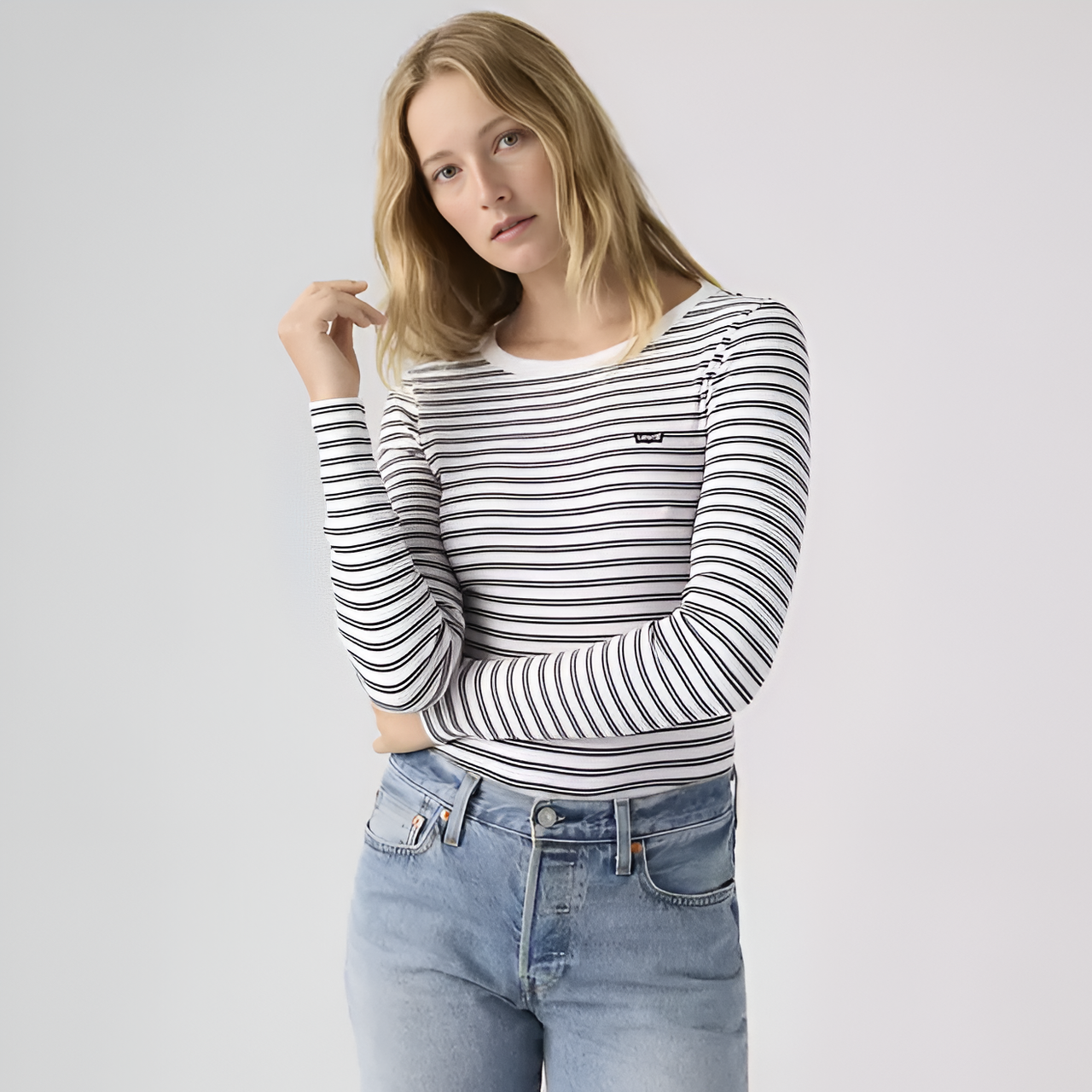Лонгслів жіночий Levi's Hayes Long Sleeve T-shirt L Білий/Чорний (199454022307)