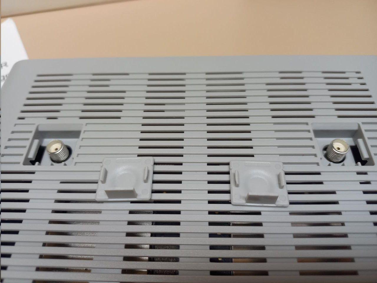 Маршрутизатор 4G/3G WiFi роутер ZTE LTE Cat.6 dual band (MF296R) - фото 6 Маршрутизатор 4G/3G WiFi роутер ZTE LTE Cat.6 dual band (MF296R) - фото 6