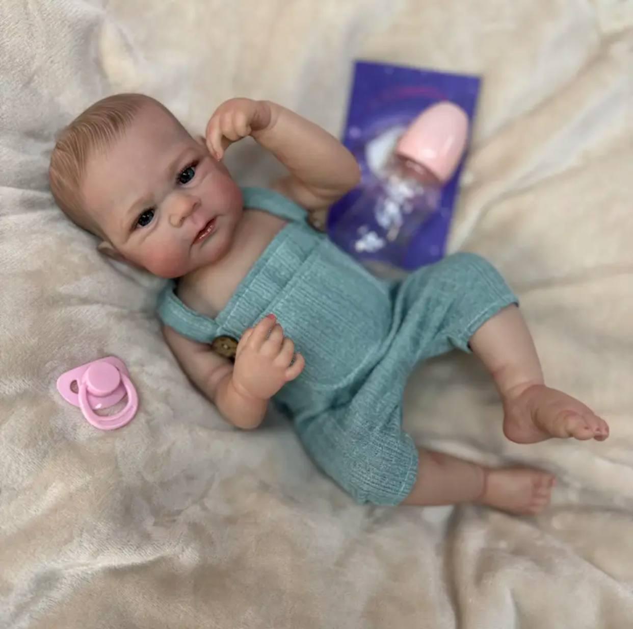 Кукла Реборн Anjo Doll виниловая мальчик 45 см (2253553003)