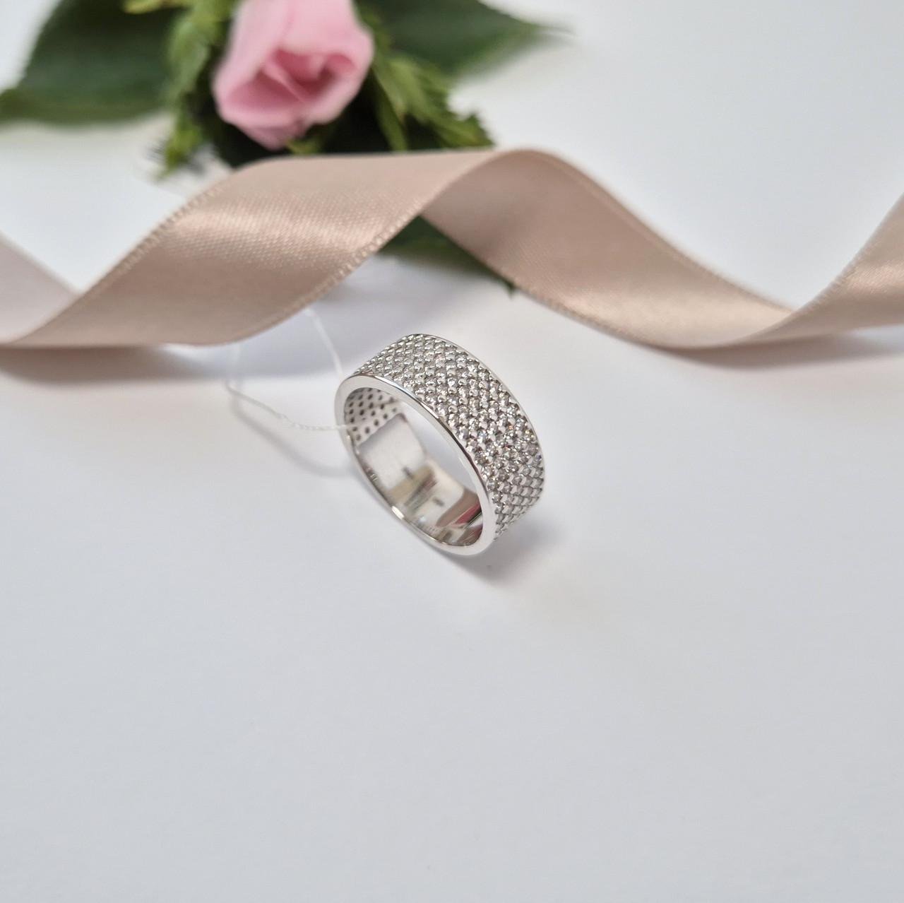 Каблучка доріжка широка з білими каменями срібло 925 проби родоване 4,71 г р. 17 (лк0116рк) - фото 2 Каблучка доріжка широка з білими каменями срібло 925 проби родоване 4,71 г р. 17 (лк0116рк) - фото 2