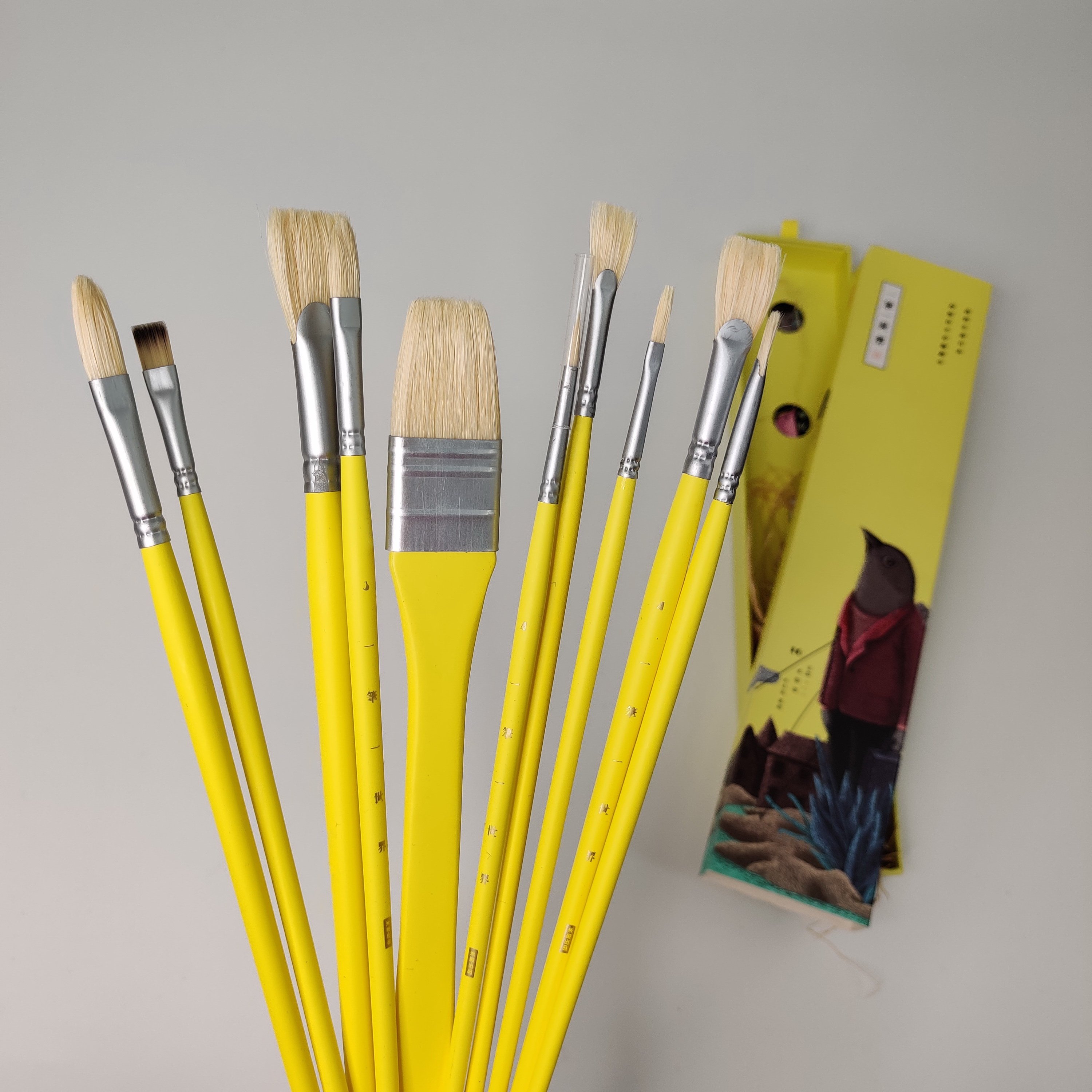 Набор профессиональных художественных кистей MIYA BIRDS 10 шт. из натуральной щетины Желтая коробка - фото 2 Набор профессиональных художественных кистей MIYA BIRDS 10 шт. из натуральной щетины Желтая коробка - фото 2
