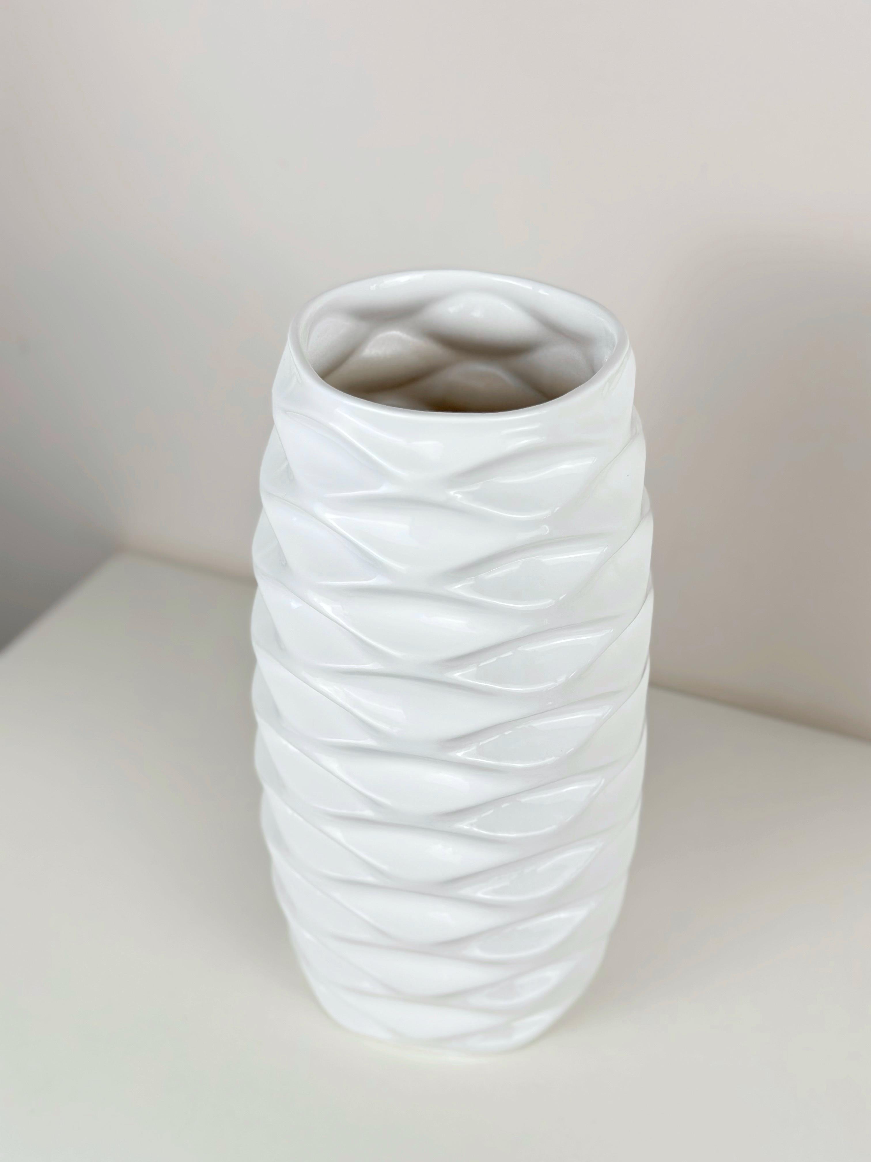 Ваза для цветов и декора глиняная керамическая Соты 29 см Белый (4001-8) - фото 8 Ваза для цветов и декора глиняная керамическая Соты 29 см Белый (4001-8) - фото 8