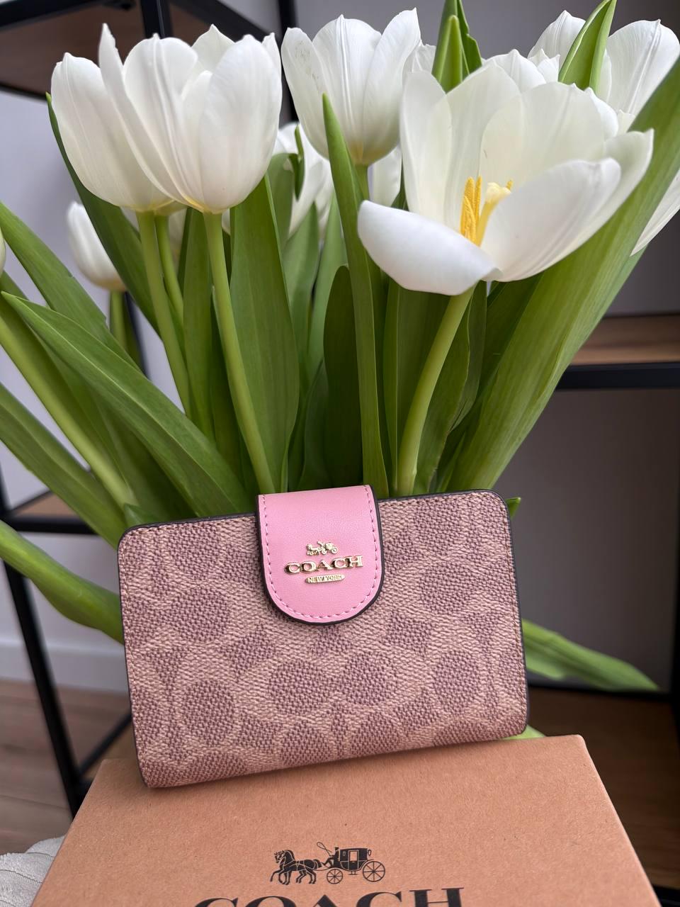 Гаманець Coach medium corner zip wallet натуральна шкіра