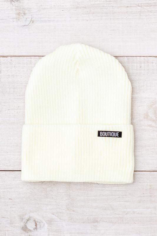 Шапка-біні демісезонна жіноча в рубчик з та нашивкою BOUTIQUE Носи Своє One size Молочний (17208)