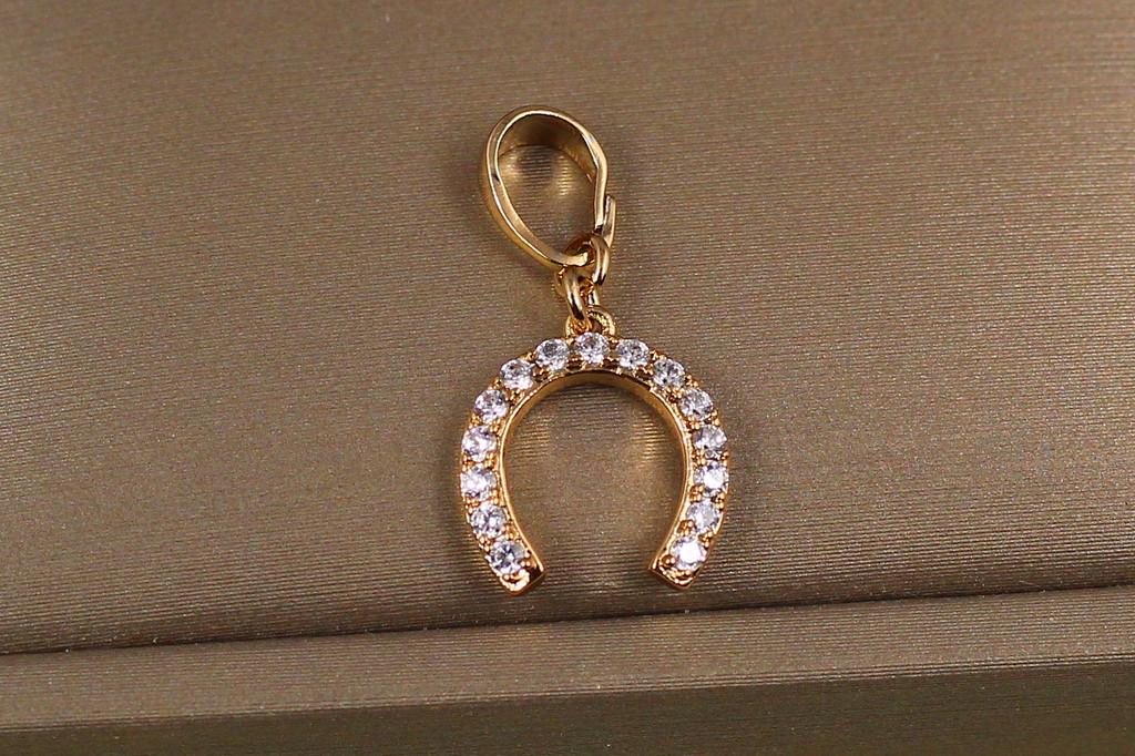 Кулон Xuping Jewelry маленькая подковка 10 мм Золотистый (2629125008) - фото 2 Кулон Xuping Jewelry маленькая подковка 10 мм Золотистый (2629125008) - фото 2