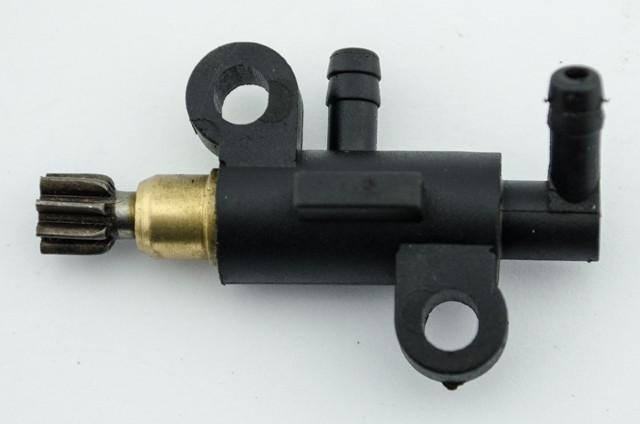 Насос масляный Тип 5 для электропилы Черный (2564)