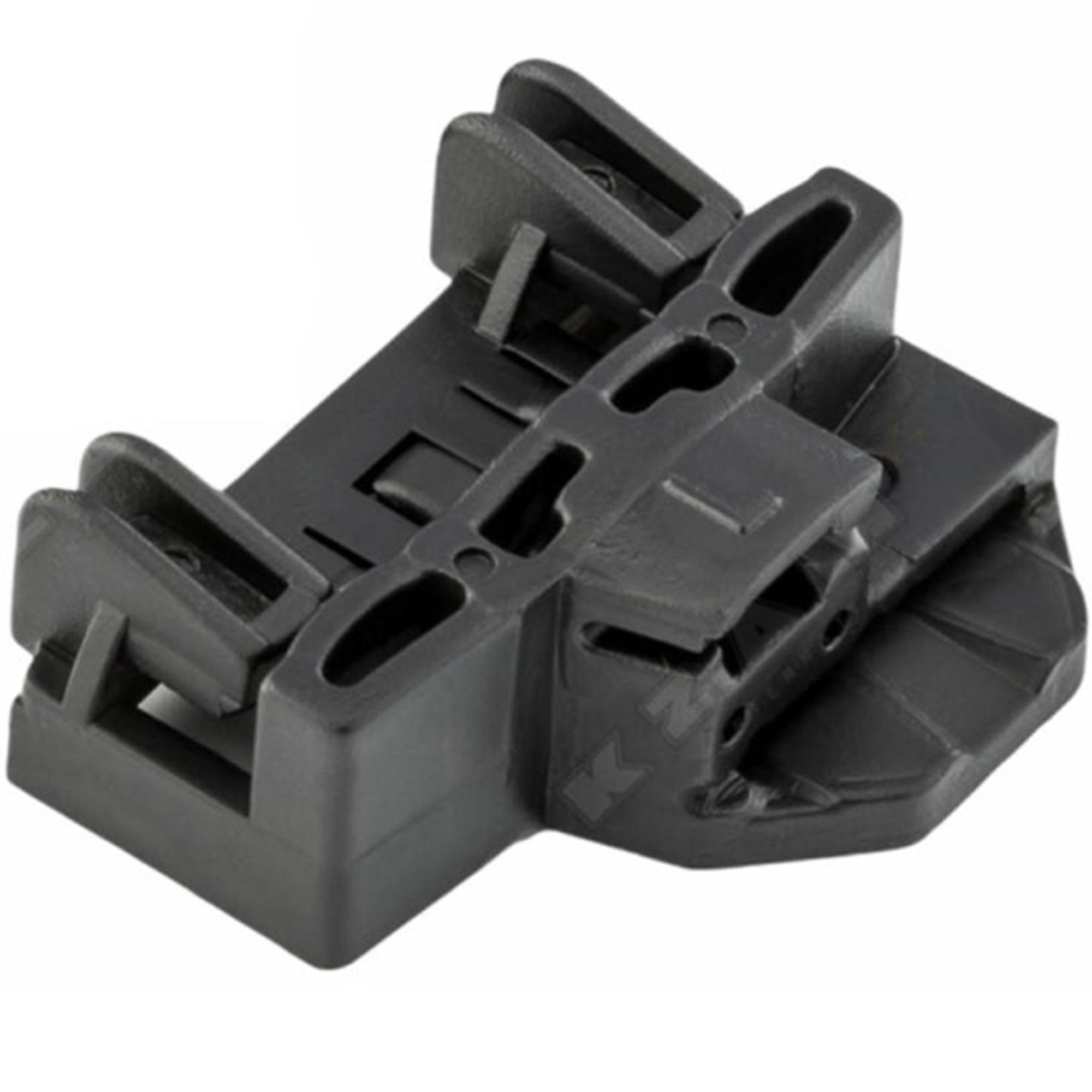 Направляющая каретка стеклоподъемника Volkswagen Passat B5/Skoda SuperB 1 3B1837461 двери передние левые (18927632) Направляющая каретка стеклоподъемника Volkswagen Passat B5/Skoda SuperB 1 3B1837461 двери передние левые (18927632)