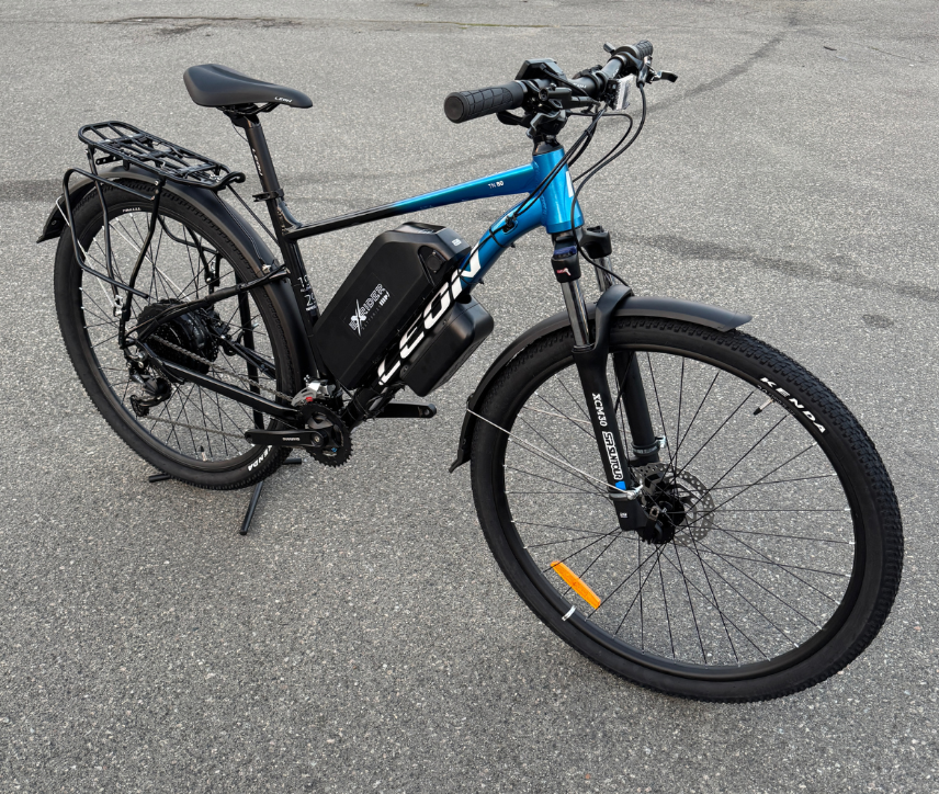 Велосипед с Е-комплектом с багажником Leon TN 80 HDD 2025 29" 48 В 500 Вт MXSUS 21 Ah до 75 км запас хода+дисплей LSD10+Pas-ассистент