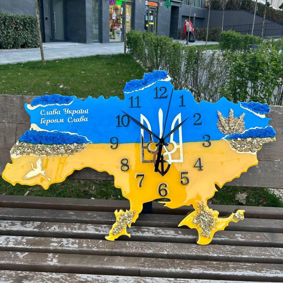 Часы настенные из эпоксидной смолы Карта Украины 80х51 см