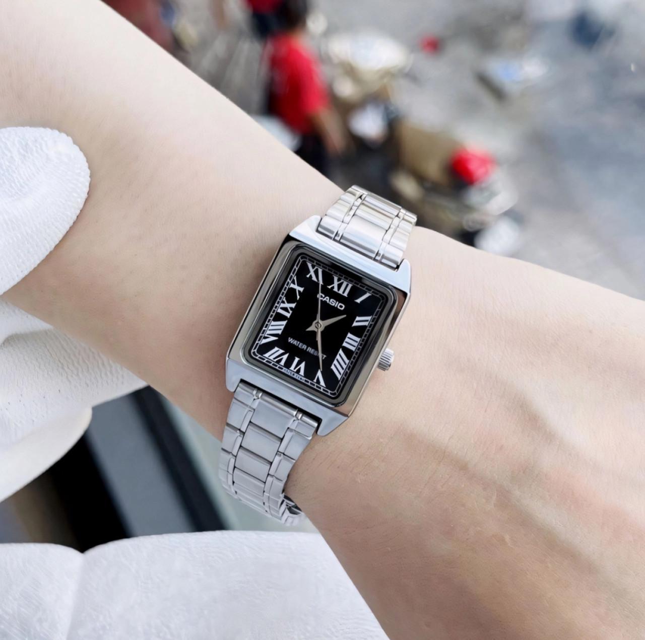 Наручные часы женские Casio LTP-V007D-1BUDF квадратный CARTIER-картье Серебряный (2459033060) - фото 5 Наручные часы женские Casio LTP-V007D-1BUDF квадратный CARTIER-картье Серебряный (2459033060) - фото 5