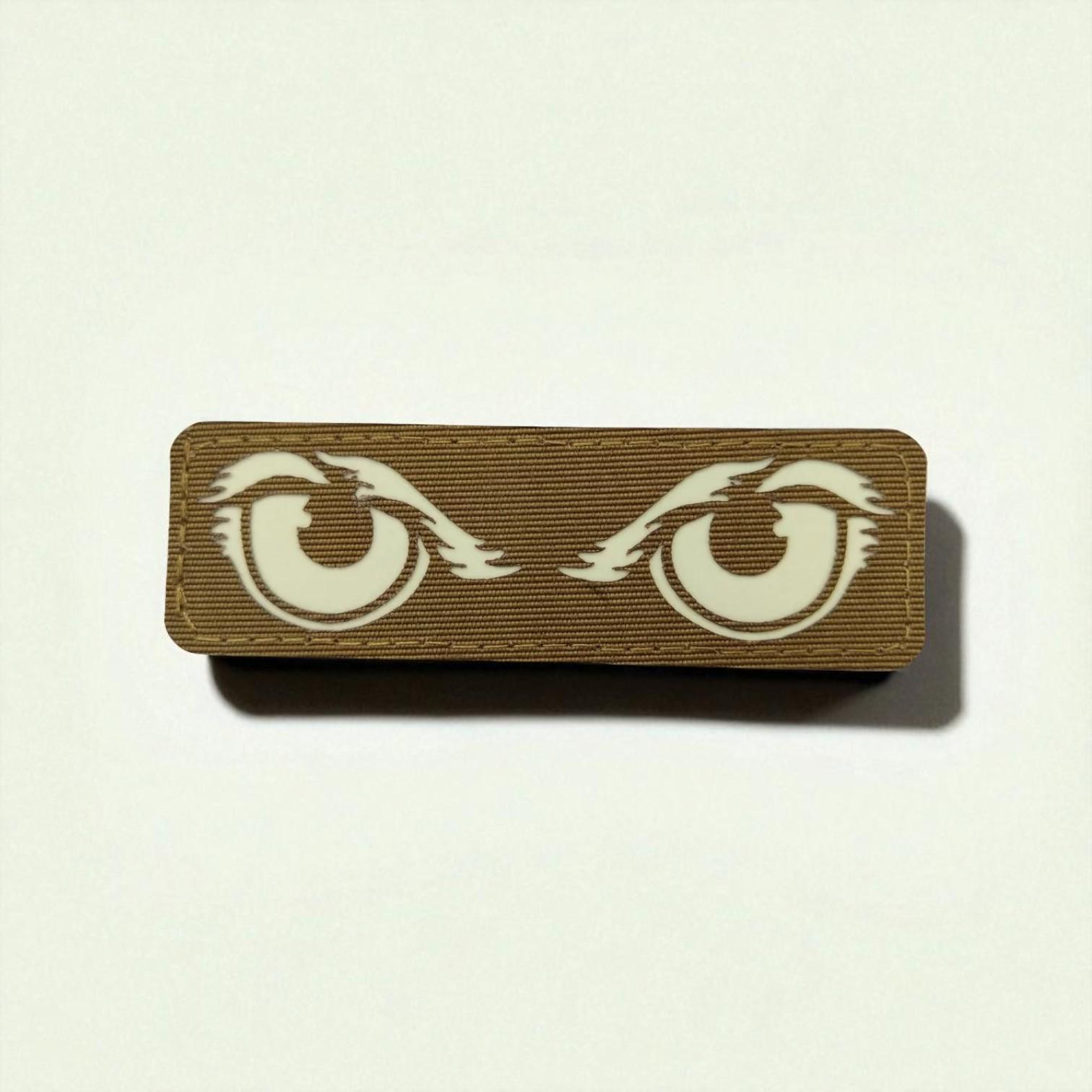 Шеврон Laser Cut Суровые кошачьи глаза Койот