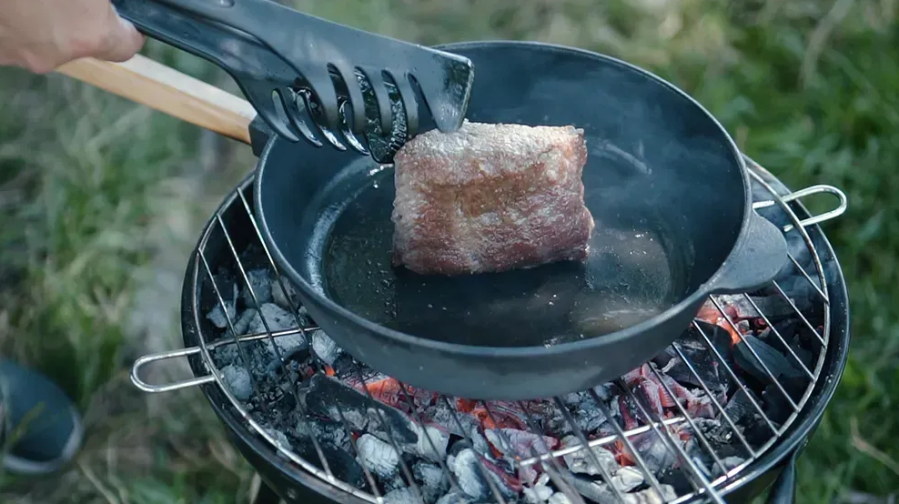 Сковорода чавунна Brizoll Optima з дерев'яною ручкою 240х60 мм - фото 8