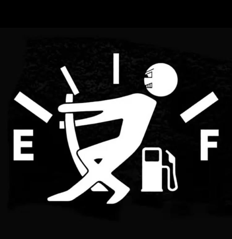 Наліпка на кришку бака автомобіля Білий (12966331)