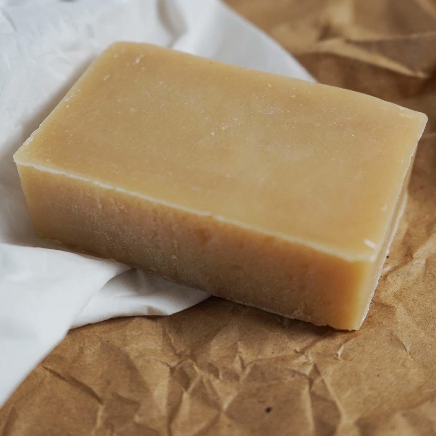 Мыло ручной работы Молочное натуральное (2024) Мыло ручной работы Молочное натуральное (2024)