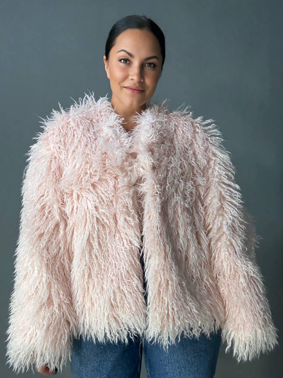 Шуба женская LADY YEP 10051 искусственный мех под ламу короткая L Розовый (4912)