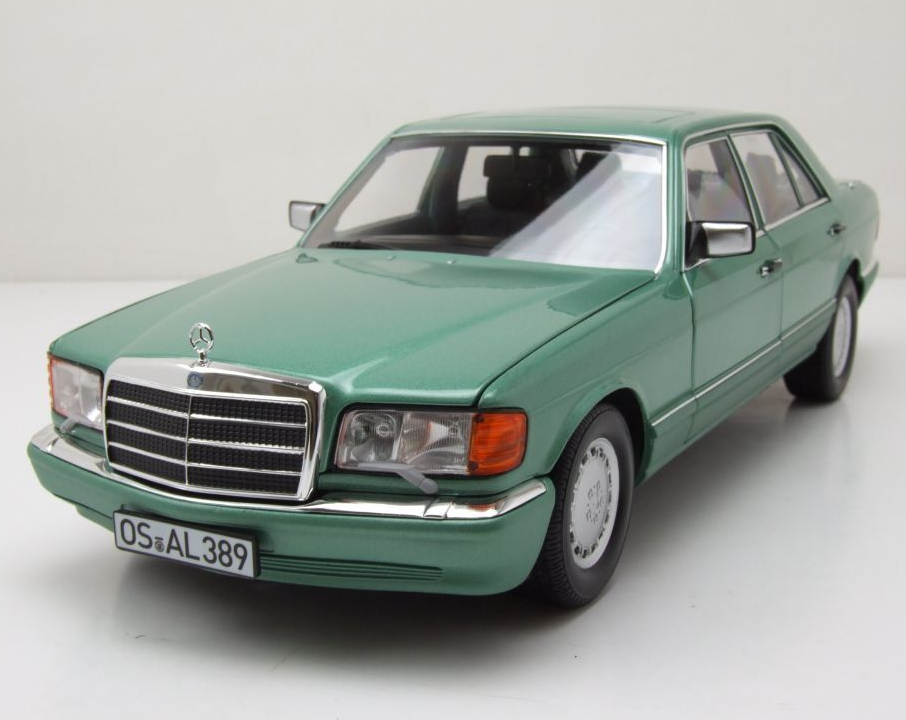 Модель автомобиля Norev 1:18 Mercedes-Benz 560 SEL W126 1985-1991 Light Green (183469) - фото 3 Модель автомобиля Norev 1:18 Mercedes-Benz 560 SEL W126 1985-1991 Light Green (183469) - фото 3