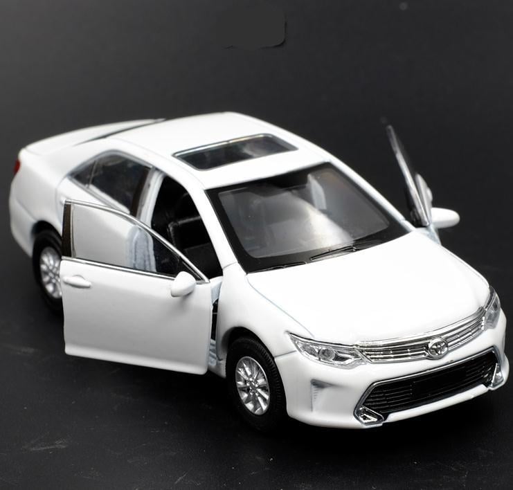 ᐉ Игрушечная машинка Toyota Camry звук/свет 1:32 (VA-1355623235