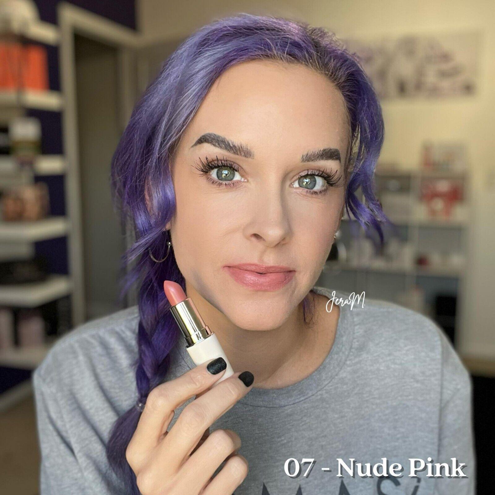 Помада для губ кремовая Farmasi 07 Nude Pink 4 г (77627805) - фото 2 Помада для губ кремовая Farmasi 07 Nude Pink 4 г (77627805) - фото 2