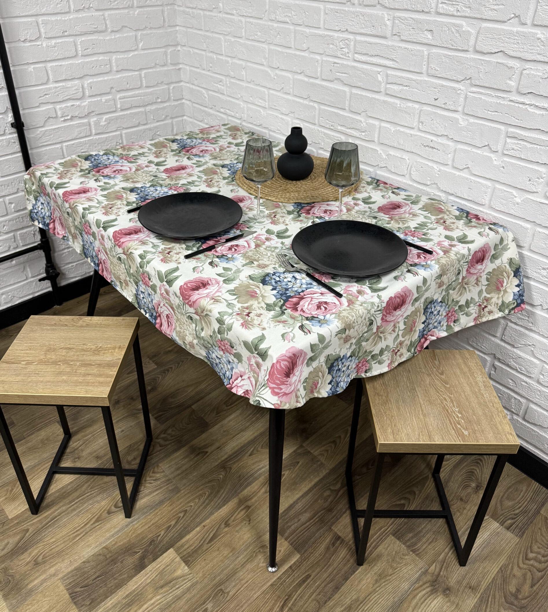 Скатерть Comfort Home Inflorescence водоотталкивающая с тефлоновым покрытием 140x180 см (5055003)