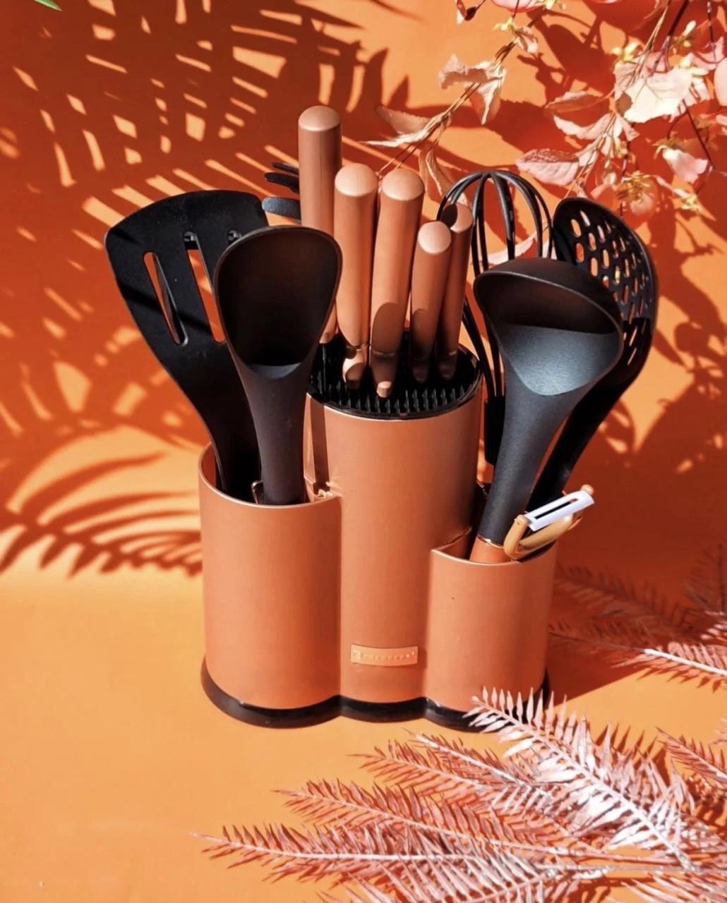 Набір ножів кухонних Edenberg EB-11099 з приладдям та антибактеріальним покриттям 14 пр. Золотистий (EB-11099)