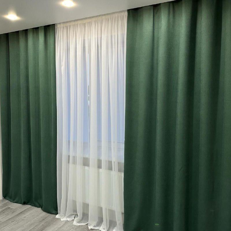 Комплект штор микровелюр 2 шт. 1,5х2,7 м готовые на шторной тесьме 6 см Зеленый (petek-V589) - фото 6 Комплект штор микровелюр 2 шт. 1,5х2,7 м готовые на шторной тесьме 6 см Зеленый (petek-V589) - фото 6